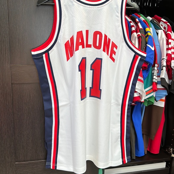 Karl Malone USA Basketball Mitchell & Ness Authentic 1992 Jersey - Dream Team - Picture 6 of 8